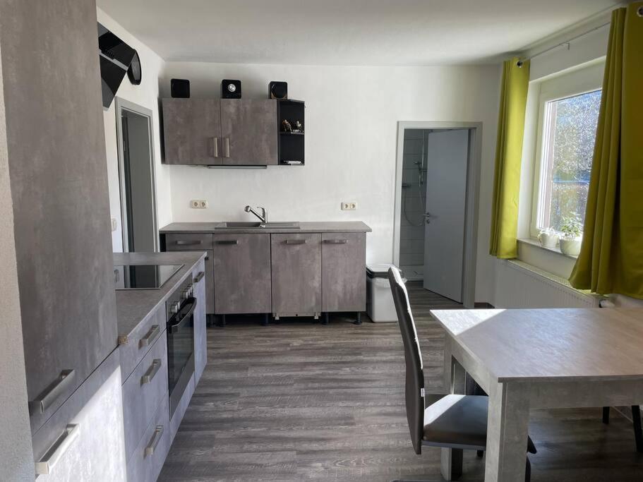 Auf Dem Land Und Doch Ganz Nah Apartment Krolpa Bagian luar foto