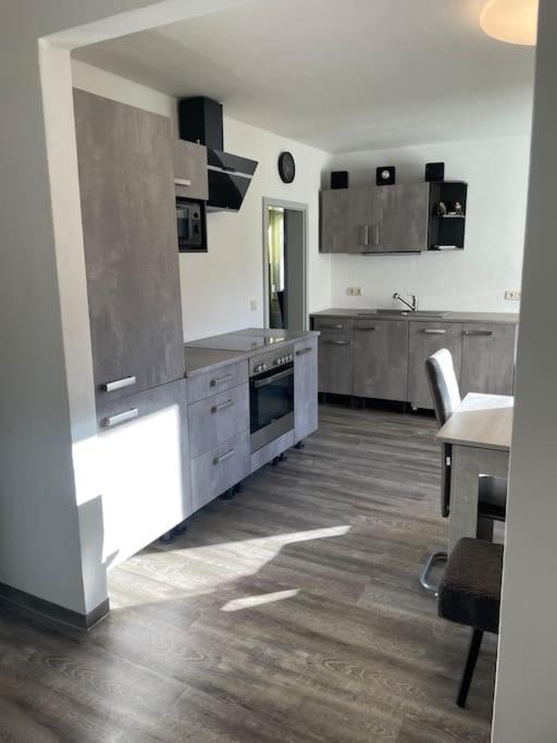 Auf Dem Land Und Doch Ganz Nah Apartment Krolpa Bagian luar foto